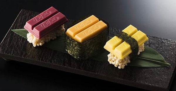 3. Что вы думаете по поводу суши с шоколадом KitKat? Стоит отметить, что шоколад сделан со вкусом рыбы, лимона и морского ежа. А рис покрыт белым шоколадом... 😳