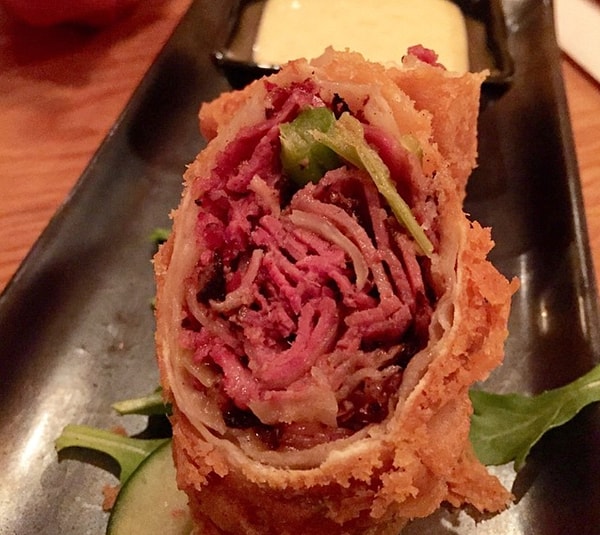 7. А мясные роллы?