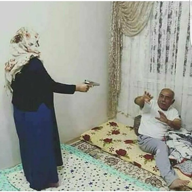 15. Yatağını topluyor musun toplamıyor musun?