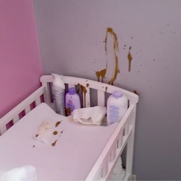 10. И снова какашки... много какашек