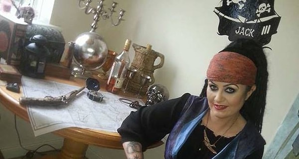 4. Но в результате оказалось, что женщину настигла не паранормальная, а совсем даже настоящая менопауза: