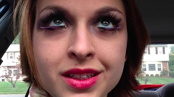 10. Накладные ресницы на нижнем веке