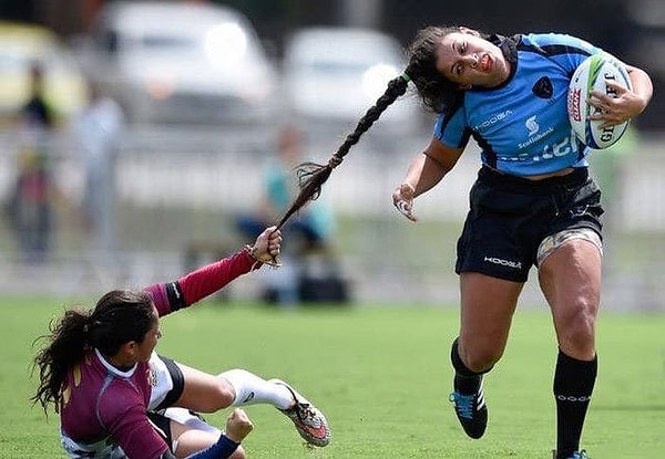 15. "Эй! Отличная прическа! Где делала?"