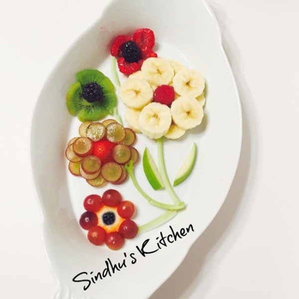 13. А также любовь к цветам...