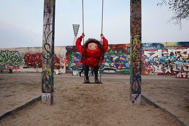 Berlin; Pazar Günleri Mauerpark'ta Atılan Akşamdan Kalmışlık Durumu