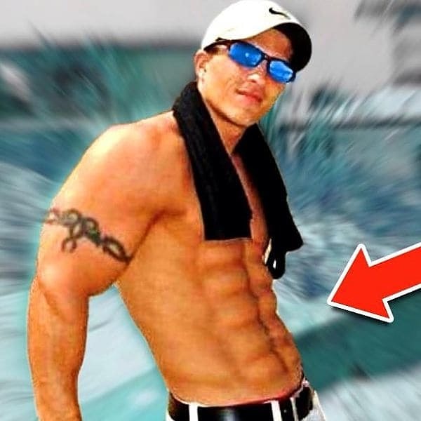 3. Боже, чувак, сколько у тебя кубиков! Как ты тренируешься, раскрой секрет?