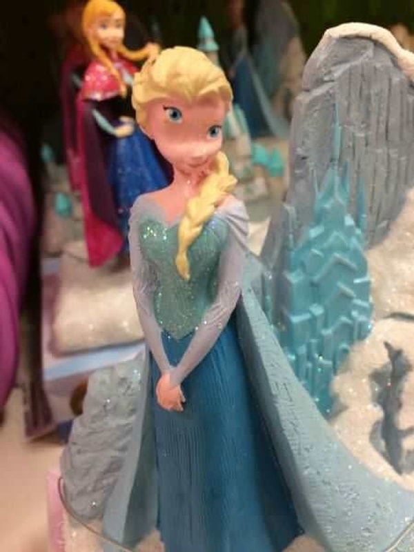 14. Глаза - зеркало души, даже если они находятся на разном уровне