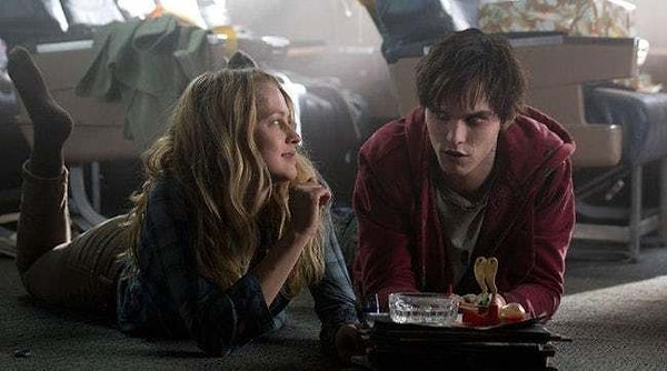 11. Водолей будет похищать зомби в попытках решить их проблему