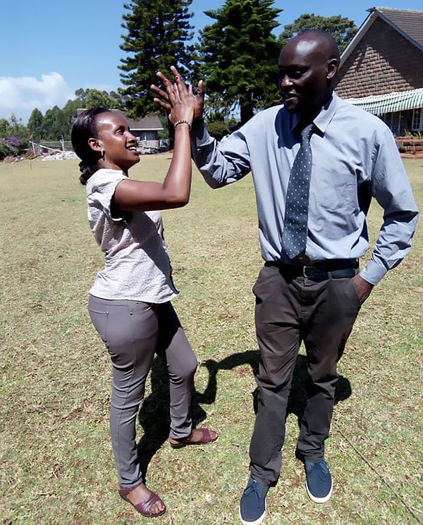 13. Но пример Патрика доказывает, что, даже достигнув дна и полностью разрушив свою жизнь наркотиками, можно начать всё заново и стать здоровым человеком, если твой добрый друг протянет тебе руку помощи!