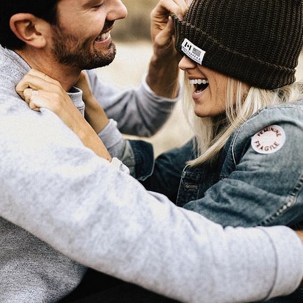 5. "Есть ли у нее чувство юмора. Мне нравится проводить время с девушками, которые много смеются"