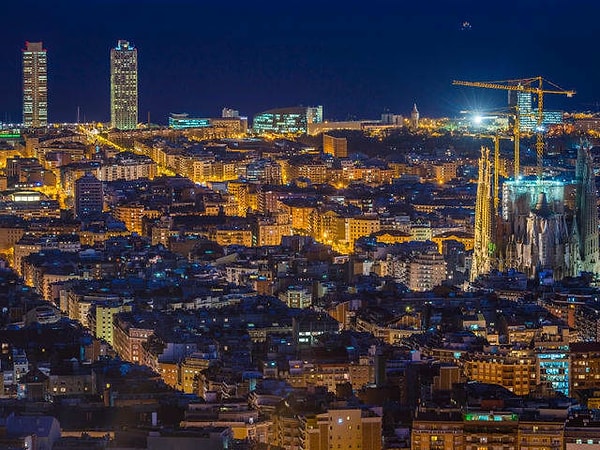 5. Какой из этих городов находится НЕ в Европе?