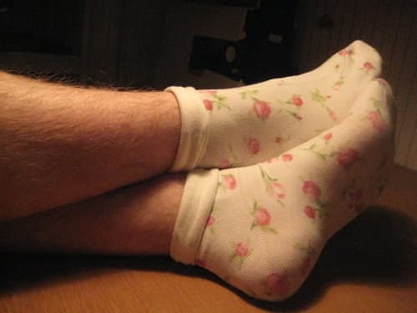 8. Когда позволяешь волосам на ногах отрасти на пару сантиметров и знаешь, что все равно никто не увидит :)