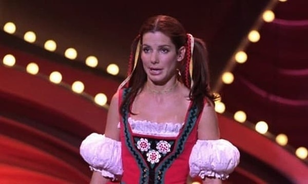 6. Каков талант Грейси в "Мисс Конгениальность"?