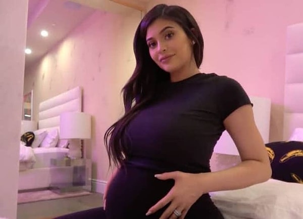 4. Кайли Дженнер, 20 лет