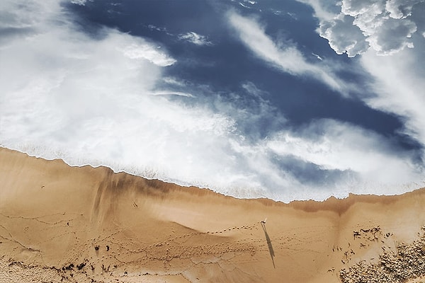 3. Несколько фотографий, в том числе и эта, составляют серию под названием «Море облаков» («The Sea of Clouds»).