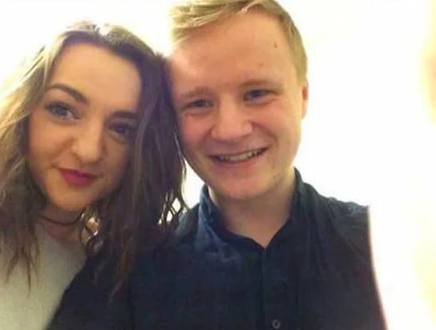 5. Maisie Williams'la tanıştığını sanmış arkadaş. 🤣