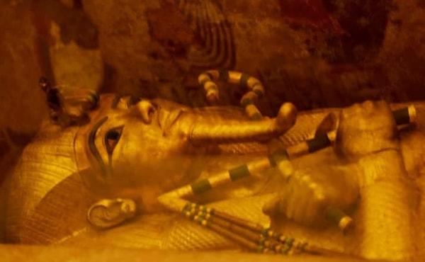 5. Tutankhamun mezarı yeni veya kişiye özel yapılmış değildi. Aslında ikinci el bir mezardı.