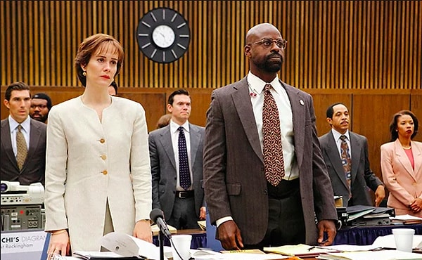 2. "Американская история преступлений"