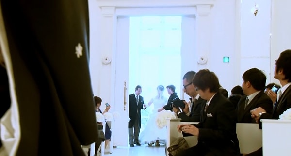 8. Свадьба состоялась 21 декабря 2014 года.