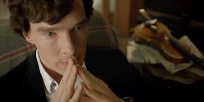 İnsanlar Düşünürken Neden Genellikle Yukarıya Bakar?