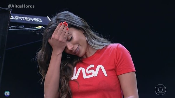 8. По временам вы видите, как пот капает на ваш телефон