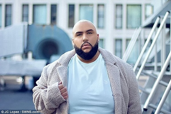 4. После своего дебюта на Неделе моды в Нью-Йорке Аркадио успел поучаствовать еще в трех модных показах, включая шоу плюс-сайз бренда Brandon Kyle.