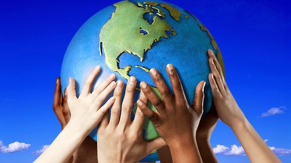 9. Какая страна является второй в мире по численности населения?