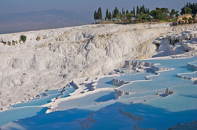 Pamukkale ise 1 milyon 494 bin 893 ziyaretçi ile dördüncü sırada yer aldı.