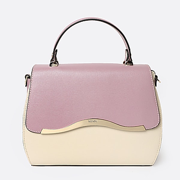 1. Сумочку какого цвета вы возьмете, отправляясь на прогулку в лимонно-жёлтом платье?