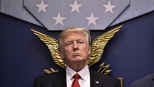 8. Трамп никогда не употреблял алкоголь и не курил