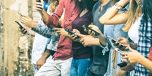 Bir Telefon Olsan En Önemli Özelliğin Ne Olurdu?