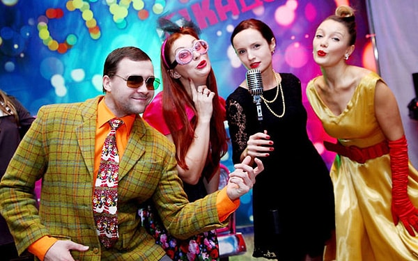 9. Нравятся ли вам костюмированные вечеринки?