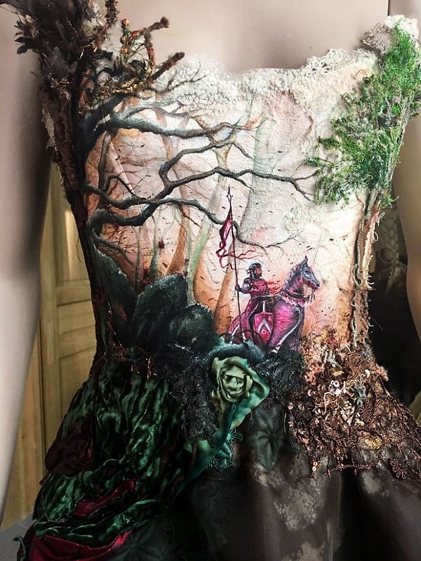 5. Платье с рыцарем, интерпретация иллюстрации Дидье Граффе