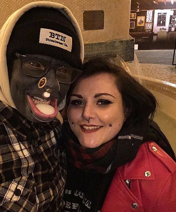 Скажете: "А как же у него с личной жизнью?".