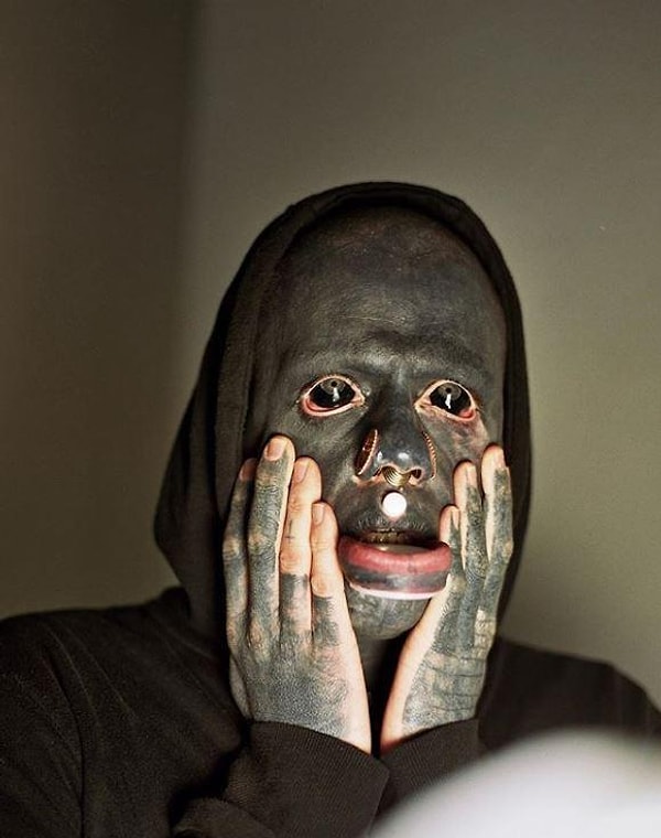 Что ж, если человеку так комфортно, то почему бы и нет 👍