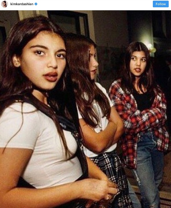 10. Тот самый момент, когда сестры Кардашян открыли для себя матовую красную помаду...