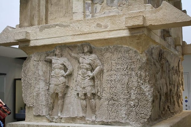 Payava Anıtı da 1842 yılında Charles Fellows tarafından British Museum'a götürüldü.