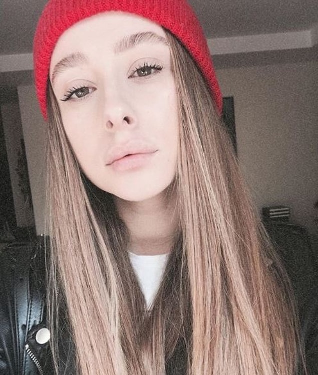 5. Ünlü YouTuber Polina Chursanova da sık sık benzerlik yorumları alıyor.