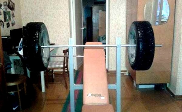 25. Нет денег на спортзал?