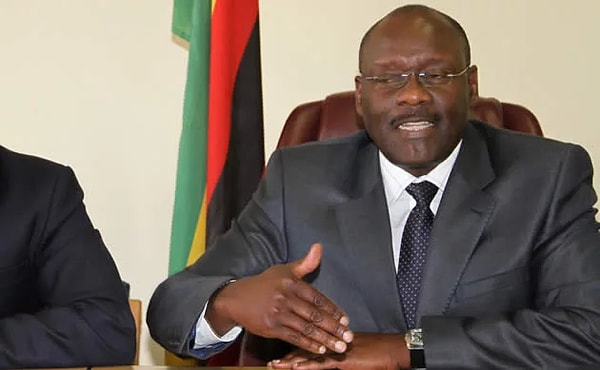 На днях Министр Здравоохранения Зимбабве David Parirenyatwa призвал местные компании активнее участвовать в производстве презервативов.