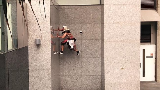 Ağzı Açık Bırakan Parkur Performanslarıyla Muhteşem Bir Yetenek: Dylan Pawson