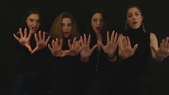 'Melek Olmak İçin Yaşımız Yetmiyor!'  Masge'den Tüyleri Diken Diken Eden '8 Mart Dünya Kadınlar Günü' Çalışması