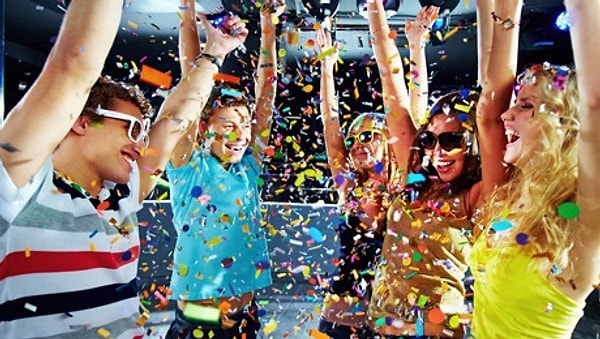 Ты веселый и позитивный человек, с которым никогда не соскучишься!