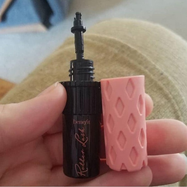 13. Видимо, это намек от вселенной, что сегодня ресницы лучше не красить 👀