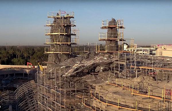 Disney, efsane kült bilim kurgu serisi hayranları için çok güzel bir haberi YouTube hesabından yayınladığı video ile duyurdu.