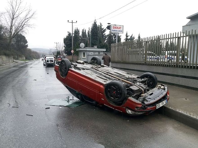 DHA'da yer alan habere göre, firmanın sahibi iki kardeş arasında geçen tartışma giderek alevlendi.
