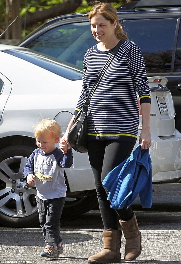 2. Дженна Фишер – сменила офисную работу на домашнюю