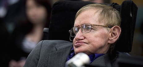 Умер всемирно известный физик-теоретик Стивен Хокинг