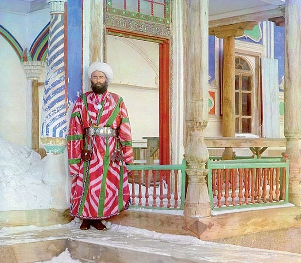 2. Должностное лицо Бухары (1911 год)