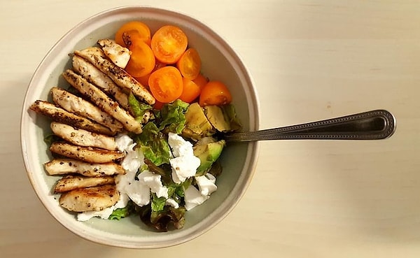 11. Замораживайте уже готовое мясо, чтобы добавлять его в блюда